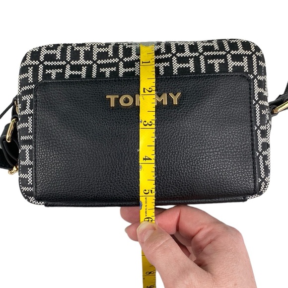 Tommy Hilfiger Black and White Logo Camera Crossbody Bag - Picture 11 of 16